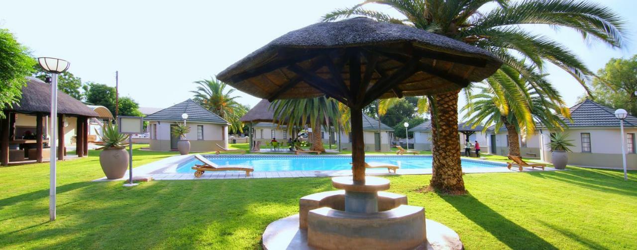 Kalahari Arms Hotel Khemsbok Εξωτερικό φωτογραφία